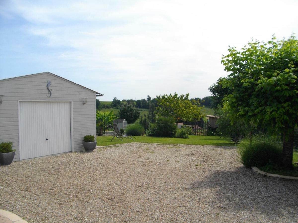 Gite Les Deux Meules Sainte-Colombe  Exterior photo